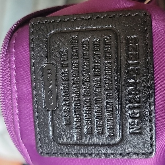 Purse - Picture 3 of 5